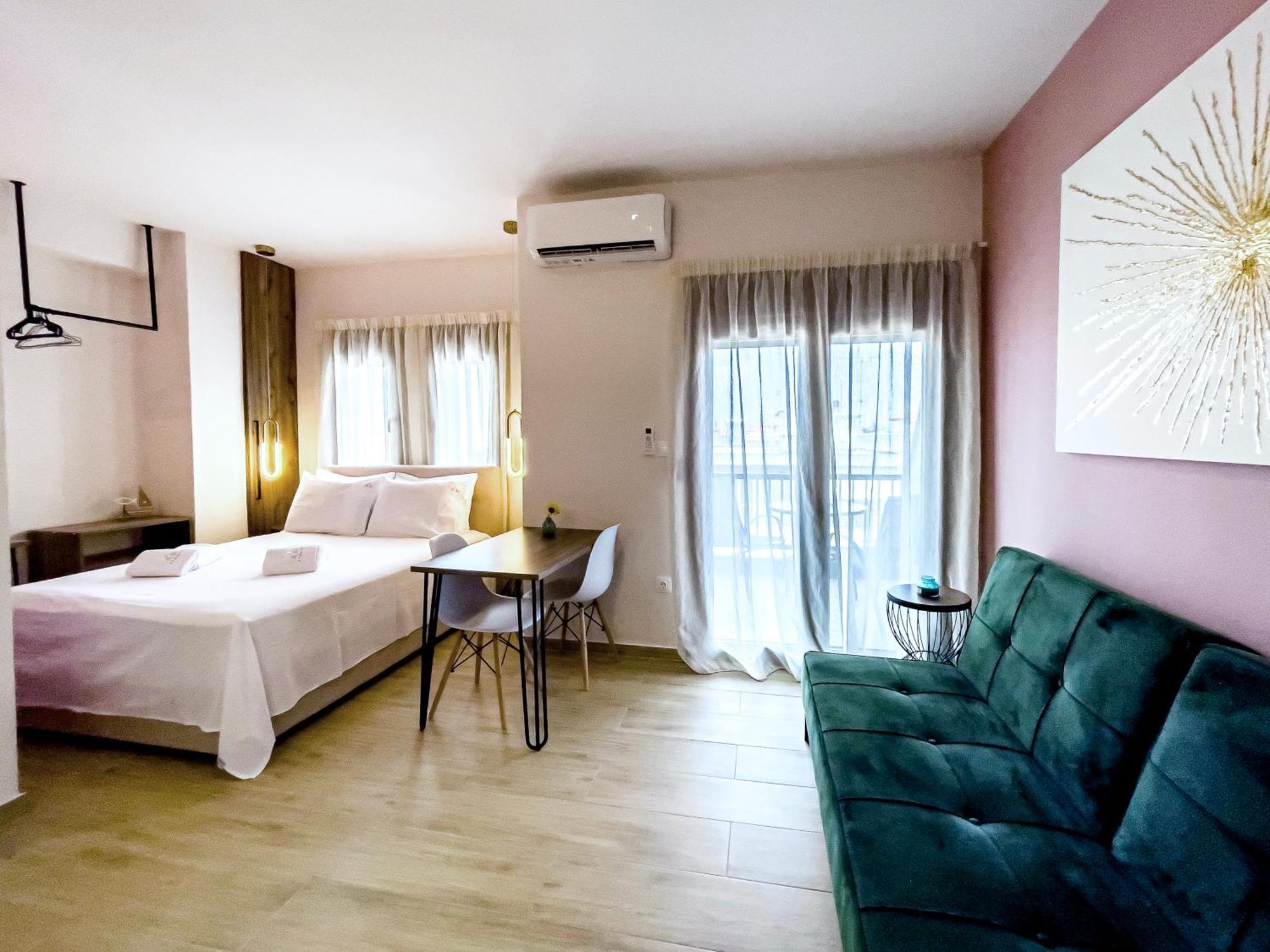 Athonite All Seasons Luxury Suites Ierissós Ngoại thất bức ảnh