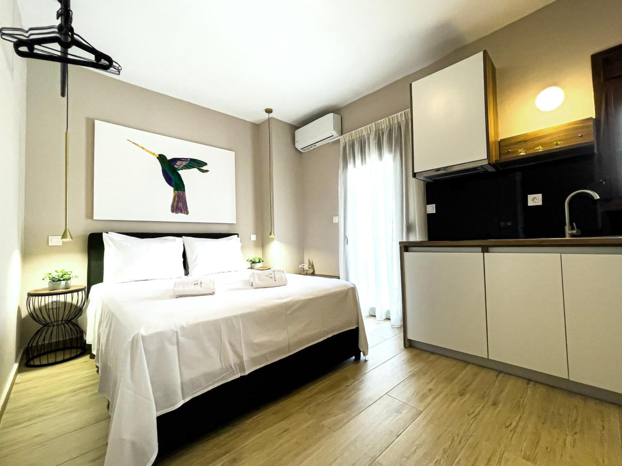 Athonite All Seasons Luxury Suites Ierissós Ngoại thất bức ảnh